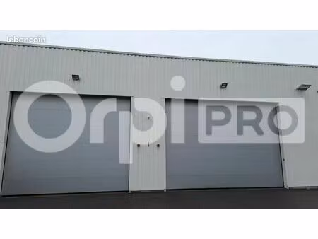 local d'activité 500 m²