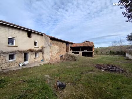 ferme 4 pièces 80 m²