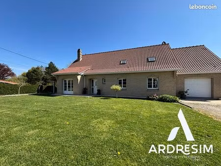 maison 8 pièces 183 m²