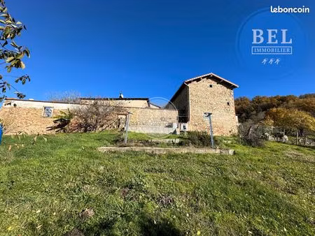 maison 3 pièces 104 m²