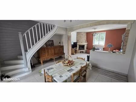 maison de village 7 pièces 146 m²