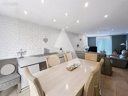 maison 7 pièces 127 m²