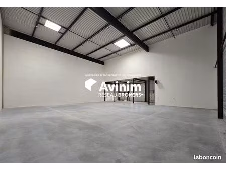 local 385 m² osny