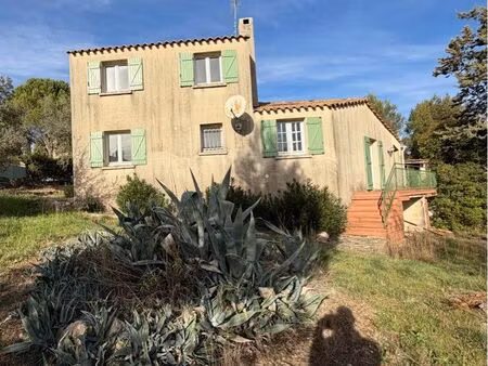 villa t4 sur parcelle 935m2 avec piscine