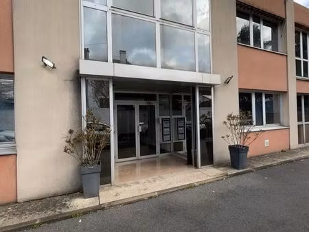 location de bureaux avec espace de stockage – argenteuil (95)