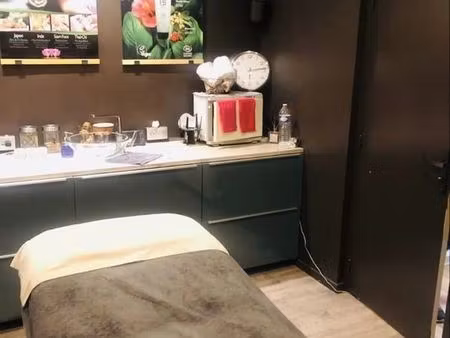 local commercial 53 m² cambrai