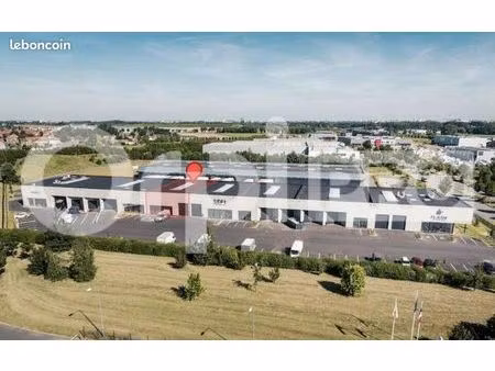 local d'activité 470 m²