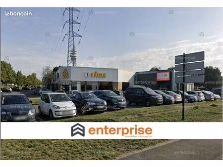 local commercial 548 m²