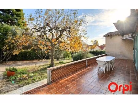 location maison  m² t-3 à plan-de-cuques  2 000 €