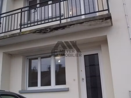 beau t3 duplex à louer à pompey