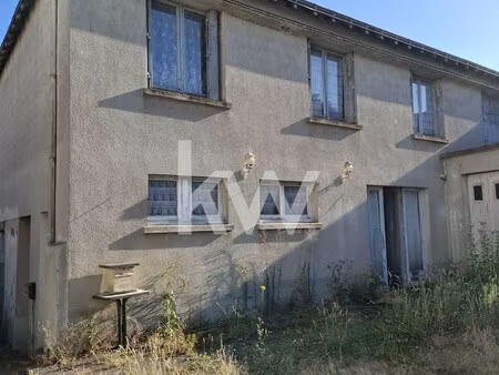 la croix-en-touraine – ensemble immobilier 250 m² à rénover