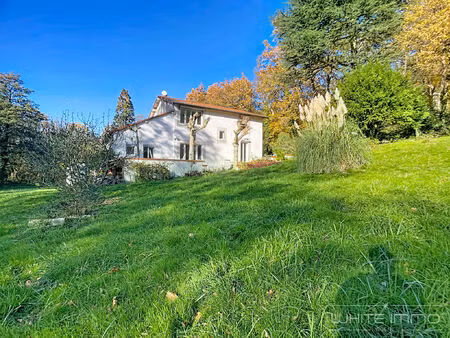 vente maison 7 pièces 180 m² francheville (69340)