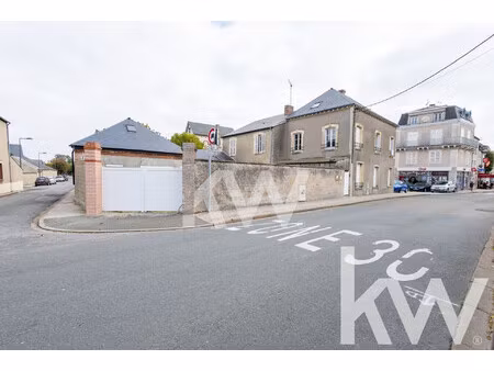 janville : maison t12 (268 m²) à vendre