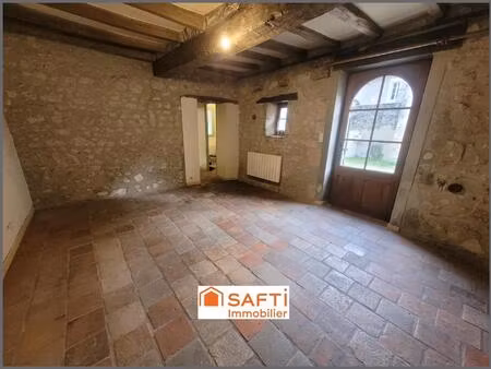 pied a terre de plain pied pressigny centre