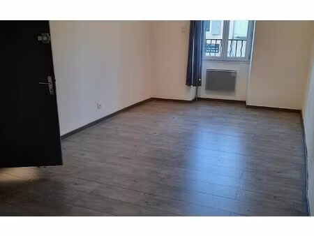 appartement remoulins 91 m² t-3 à vendre  139 000 €