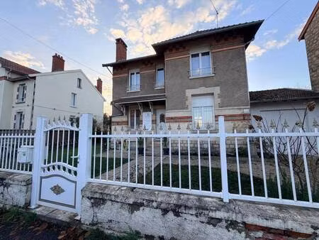 maison de ville à vendre