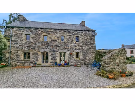 côtes-d'armor  merleac  maison indépendante  impeccable  4/5 chambres (années 1800)