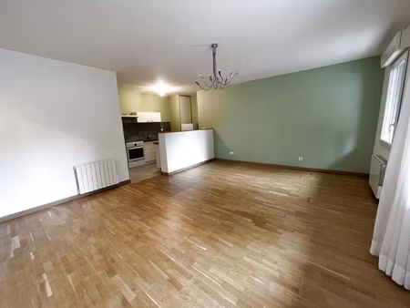 2 pieces - 53 50 m2 - t2 - acces pmr - proche centre ville