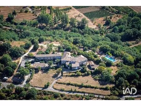 local commercial à vendre