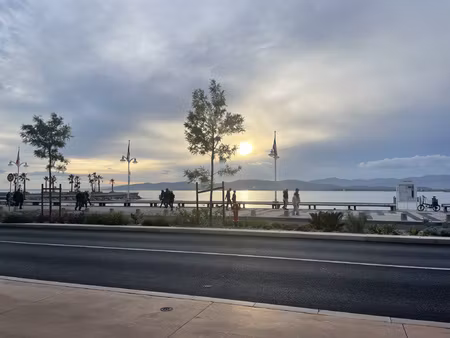 saint raphael bord de mer et plage local commercial avec ter