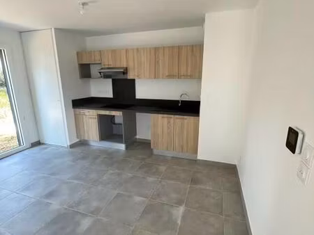 maison 4 pièces 77 m²