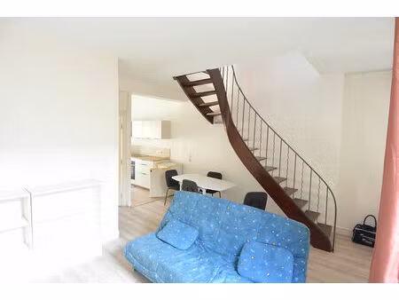 t3 bordeaux - 3 pièce(s) - 55m2