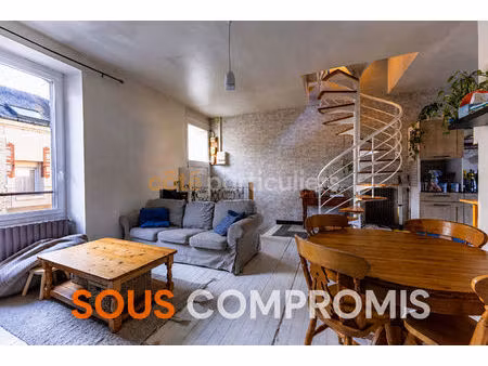 sous compromis -- la roche sur yon -- centre ville -- sacre coeur -- maison 3 pieces 60 m2