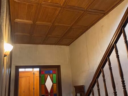 masseube  au centre du village  maison t5/6 articulée autour de sa terrasse