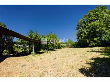 bâtiment à rénover à floirac (17120) sur une parcelle de 1595m² constructible