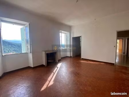 maison de village 7 pièces 156 m²