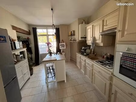 maison 2 pièces 65 m²