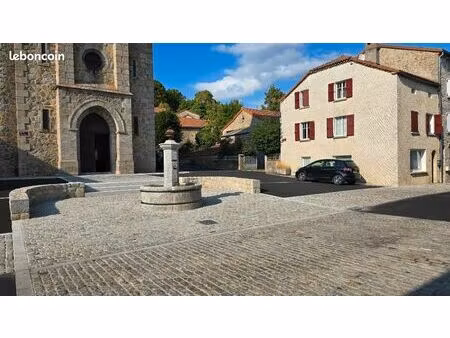 location maison village