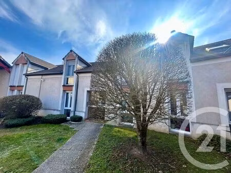 appartement f3 à louer - 3 pièces - 47 m2 - chateauneuf sur loire - 45 - centre