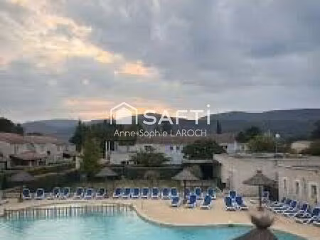 libre de bail + vendu meublé+ 1 place de stationnement