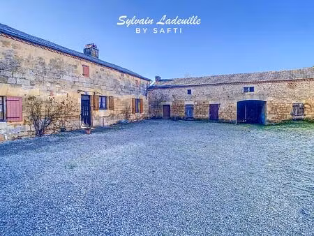 corps de ferme a restaurer de 95 m² habitables avec 400 m² de dépendances sur un terrain d