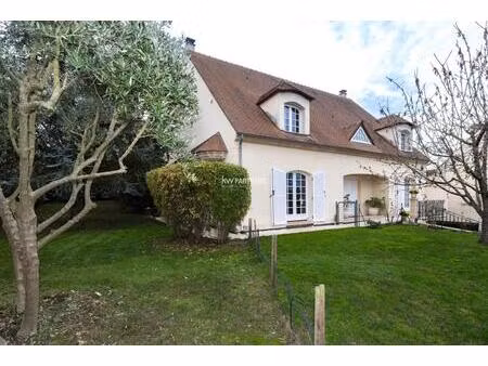 maison 8 pièces à vendre à morainvilliers