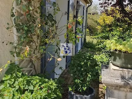 location meublée appartement 1 pièce 37 m² à garat (16410)  605 €