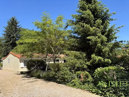 vente maison 4 pièces 65.9 m² à ecuras (16220)  107 400 €