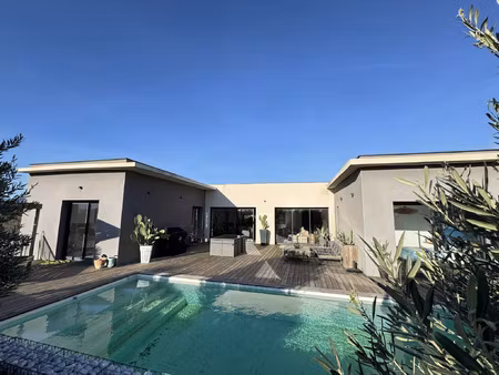 vente maison 6 pièces 176 m² thorrenc (07340)