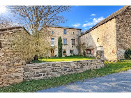 vente château 7 pièces 280 m² à rullac-saint-cirq (12120)  175 000 €