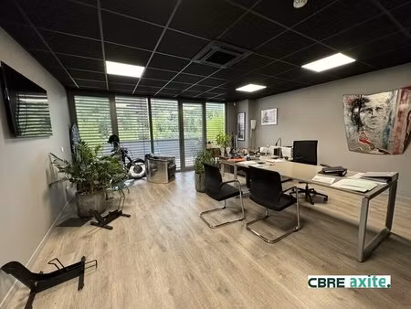 location local professionnel 215m² gresy sur aix 73100