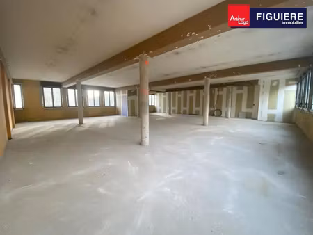 246m² de bureaux à louer centre ville de port de bouc