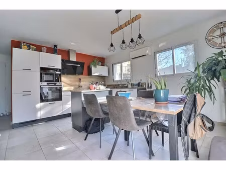 vente villa 4 pièces 67 m² à largentiere (07110)  200 000 €