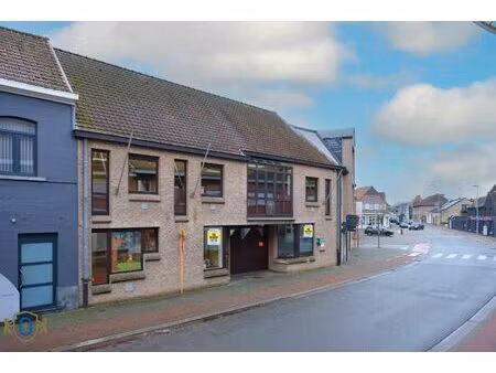 polyvalent gebouw centrum ursel