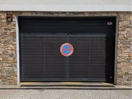 grand box doubles + 4 places moto