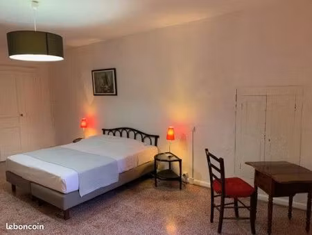 maison de village saint jean de crieulon