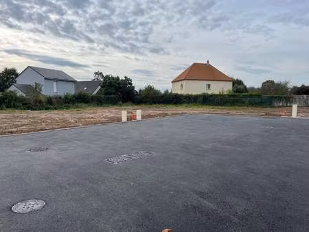 vente terrain à douvres-la-délivrande (14440) : à vendre / douvres-la-délivrande
