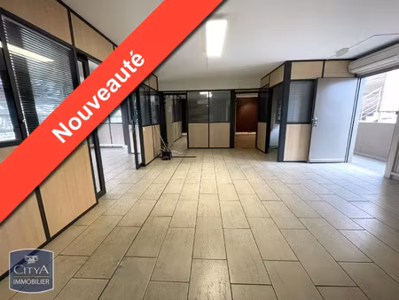 local professionnel à vendre 140 m² - la possession (974) - 297 900€
