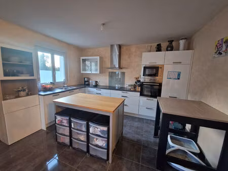 vente maison 5 pièces  98.00m²  forcé