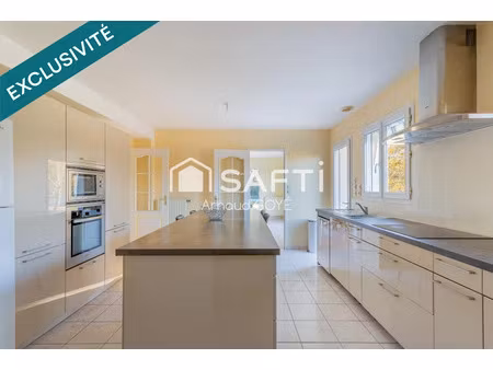 vente maison 7 pièces 173 m² à fille sur sarthe (72210)  270 000 €